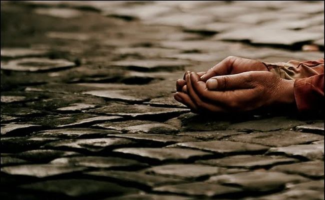 Τελικά είμαστε ¨άνθρωποι¨ μόνο στις γιορτές;