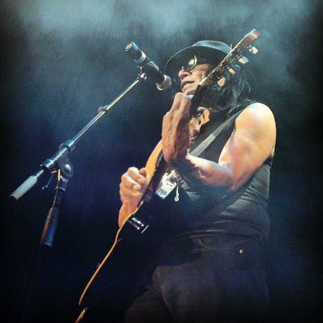 Dead Men Don’t Tour