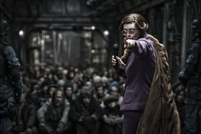 Snowpiercer (2013)
