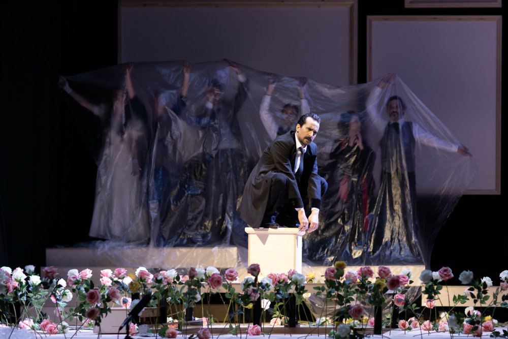 Πανελλήνια πρεμιέρα στο «Αριστοτέλειον» Θεσσαλονίκης  για την «Ιστορία χωρίς όνομα», κριτική παράστασης